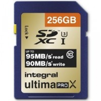 integral-sdxc-256gb-class-10-256go-uhs-i-memoire-flash-1.jpg