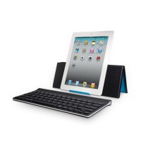 logitech-tablet-keyboard-f-ipad-1.jpg